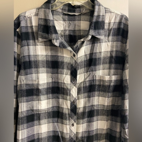 Athleta lumberjill flannel black white plaid button up XL NWT $89 - Picture 5 of 8